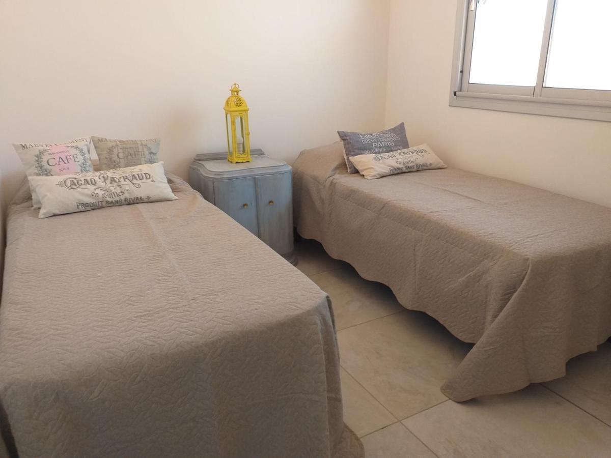 Apartamentos "Rufina II Y III Merlo Centrico Luaran gambar