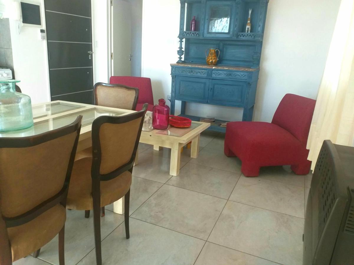 Apartamentos "Rufina II Y III Merlo Centrico Luaran gambar